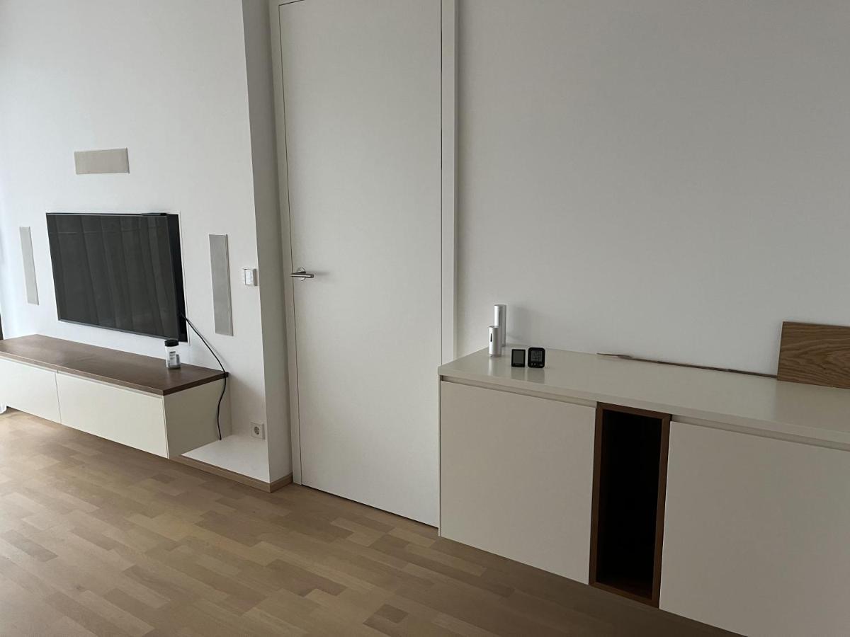 Luxusappartement Mit Garage Im Zentrum ウィーナー・ノイシュタット エクステリア 写真