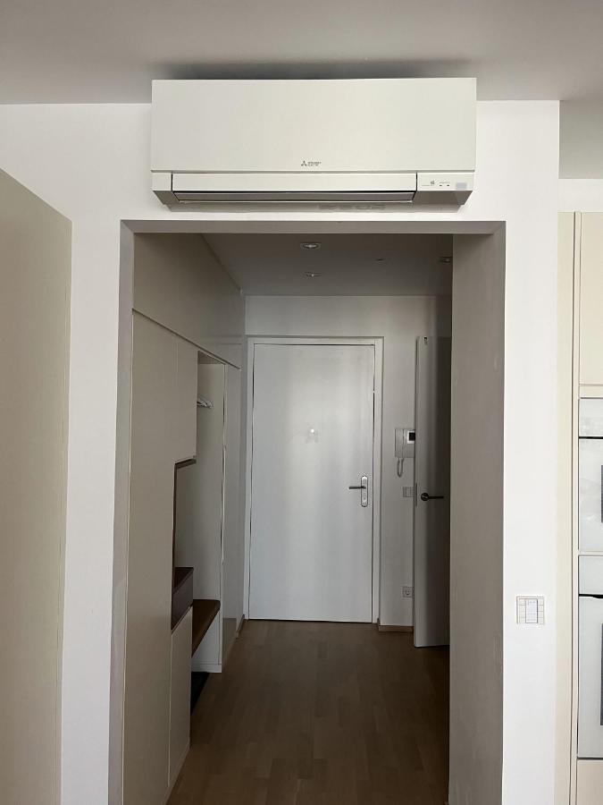 Luxusappartement Mit Garage Im Zentrum ウィーナー・ノイシュタット エクステリア 写真